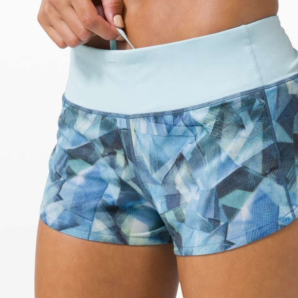 **SOLD** Lululemon Speed Up Short - Picture 9 of 10